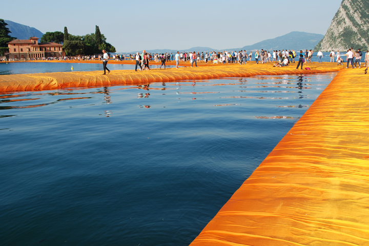 CHRISTO (AND JANNE-CLAUDE), LAGO D'ISEO: REVERSE